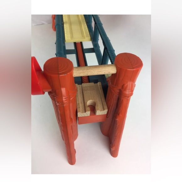 Vintage Thomas Train & Friends Tank Engine Railway Zipline Bridge Misty Island - Picture 6 of 16